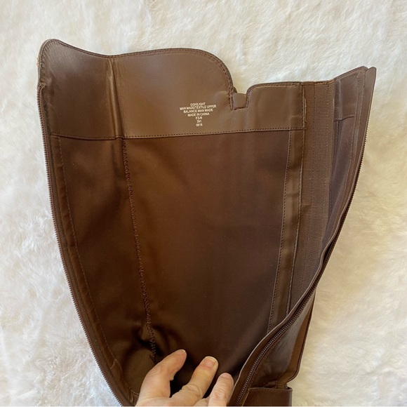 G By Guess Brown boots size 8.5 - Picture 4 of 8